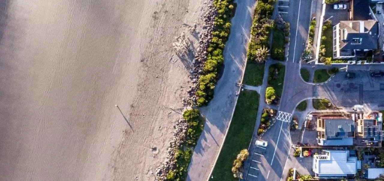 Esplanade Beach House - Christchurch Holiday Homes 0*,  Neuseeland